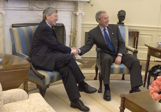 JUNCKER WITH BUSH